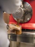 کره بادام درختی اچ ام لند (2)